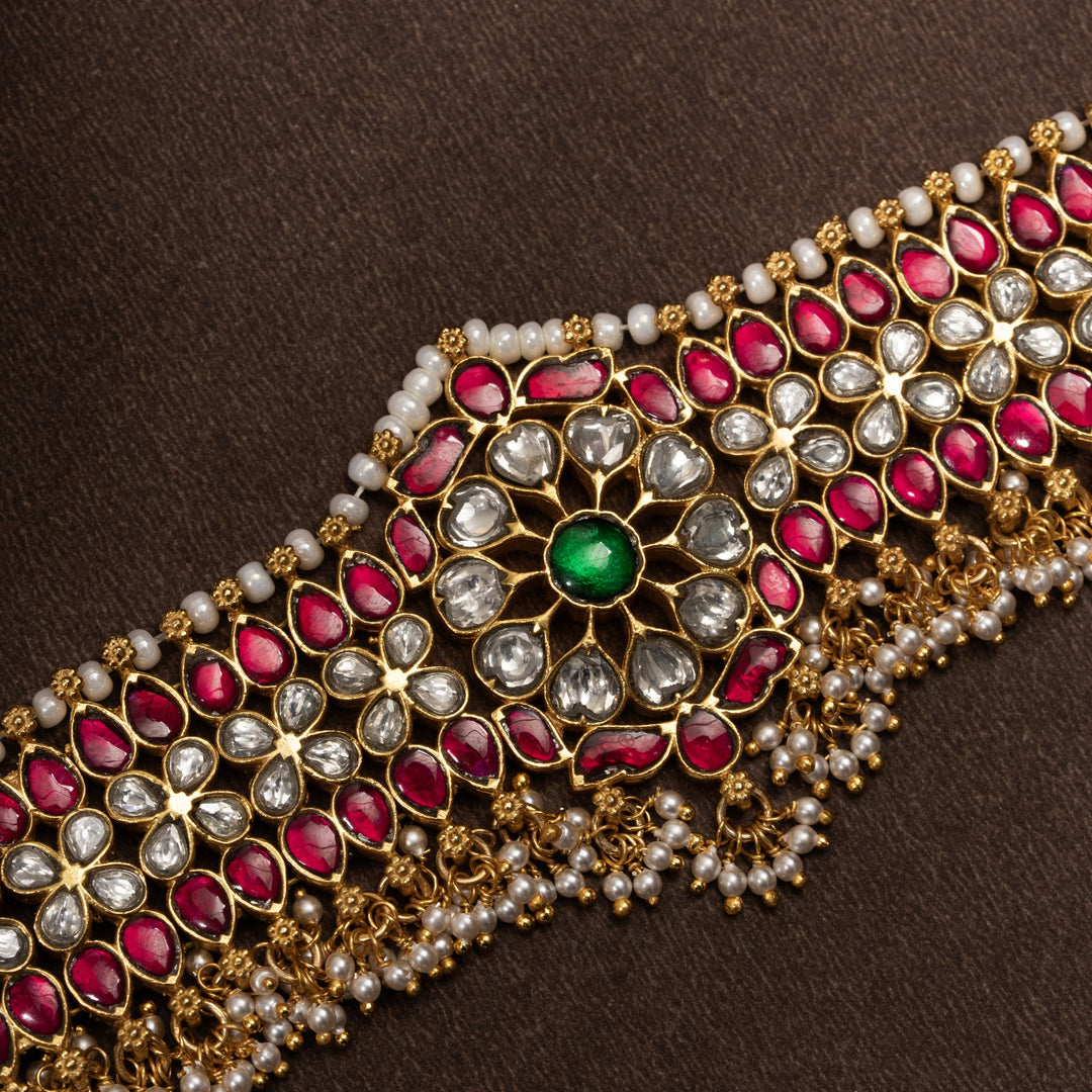 Pushpa Valli Kundan Choker