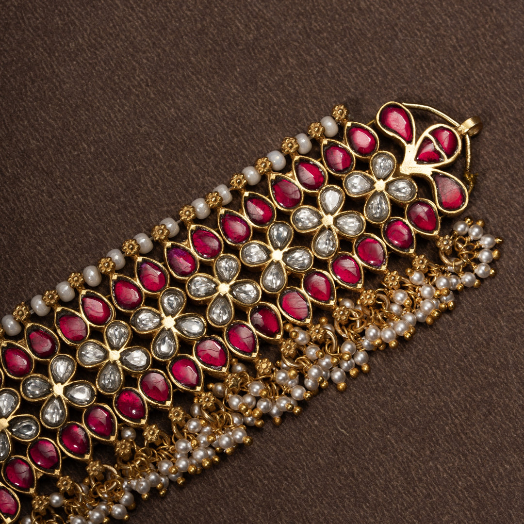 Pushpa Valli Kundan Choker