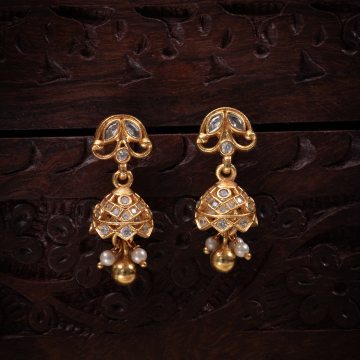 Avari Stone Jhumki