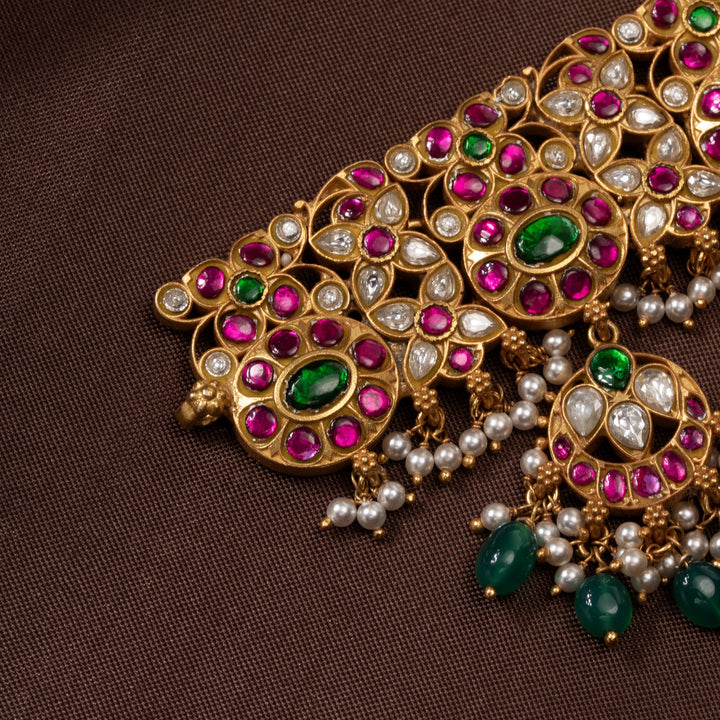 Gulnaar Kundan Choker