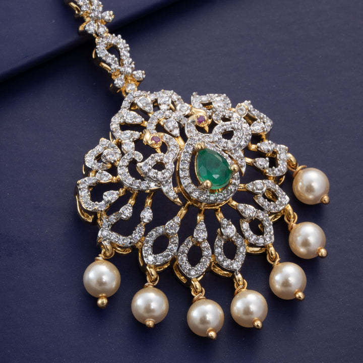 Zarina Mayur Maang Tikka