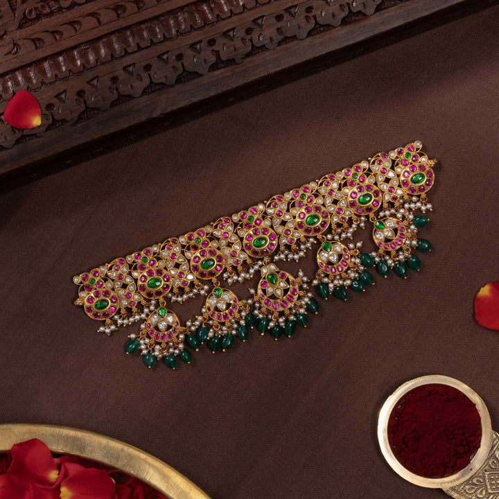 Gulnaar Kundan Choker