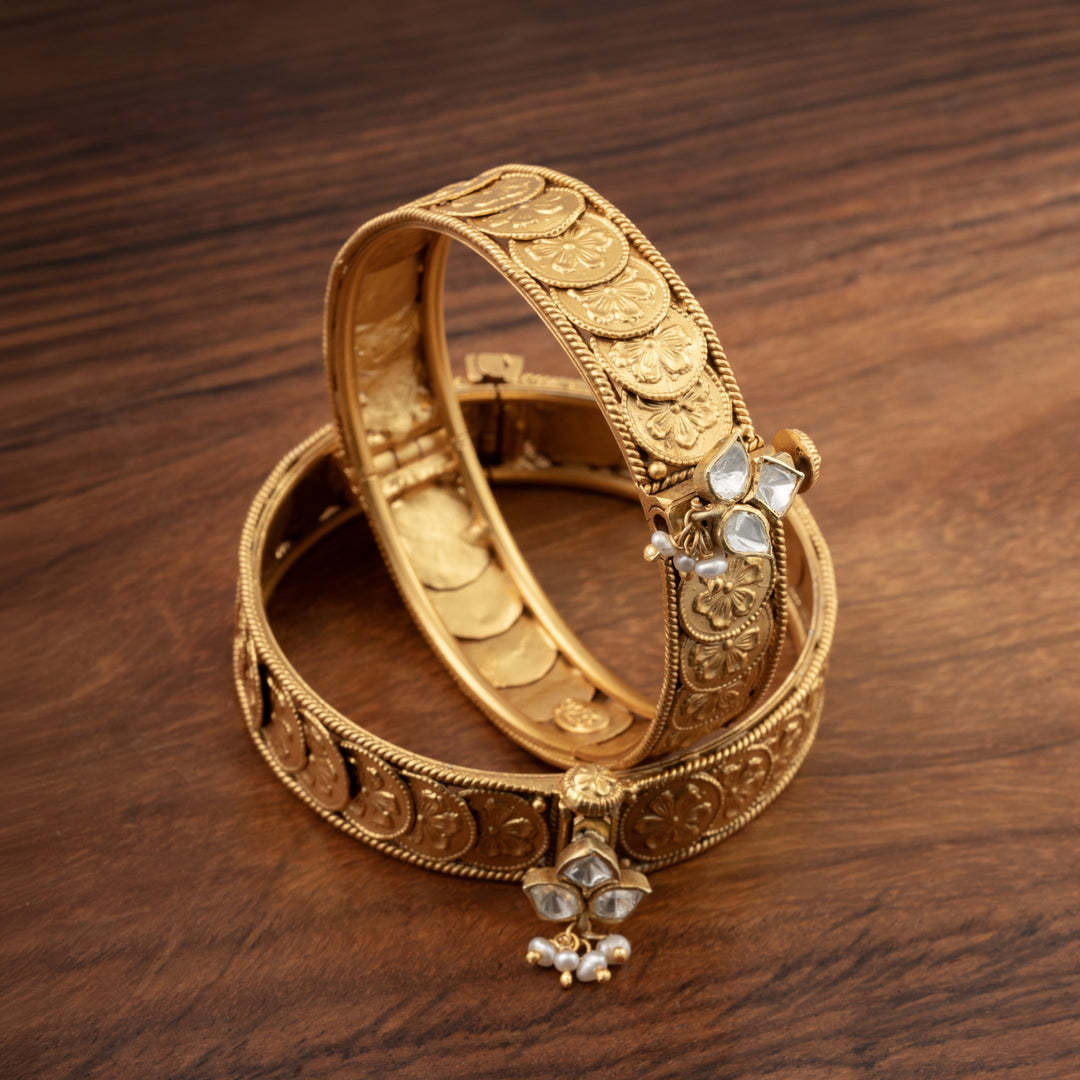 Antique Kasu Bangles