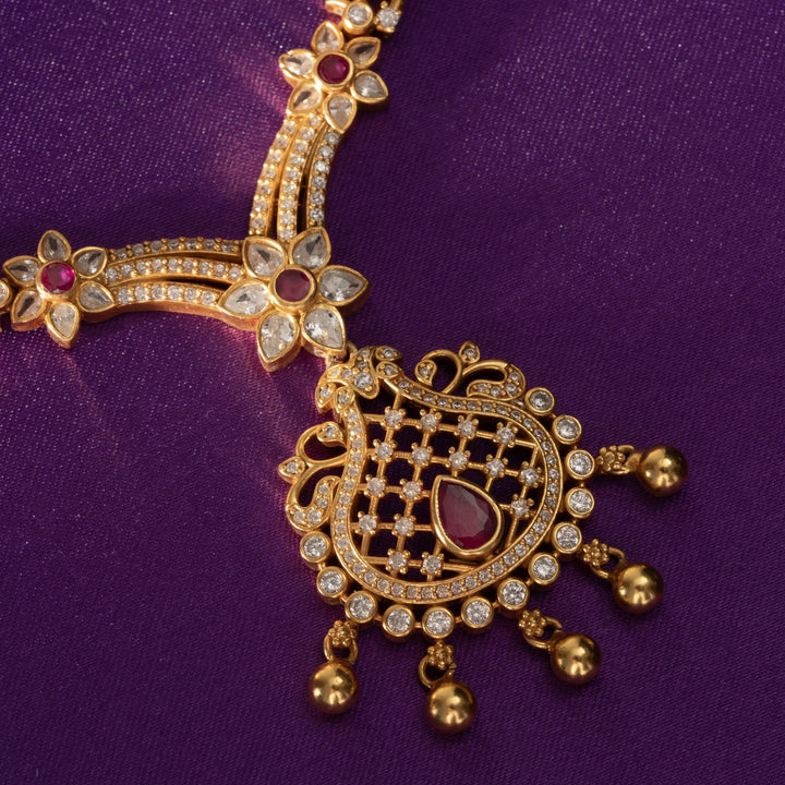 Surkh Swarna Stone Necklace