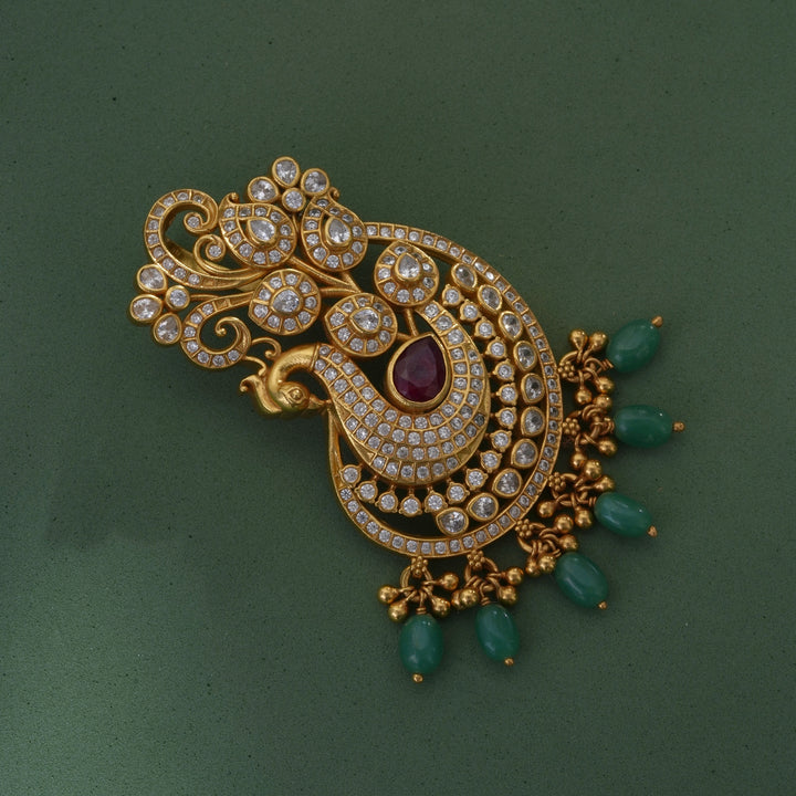 Morenza Avaran Pendant