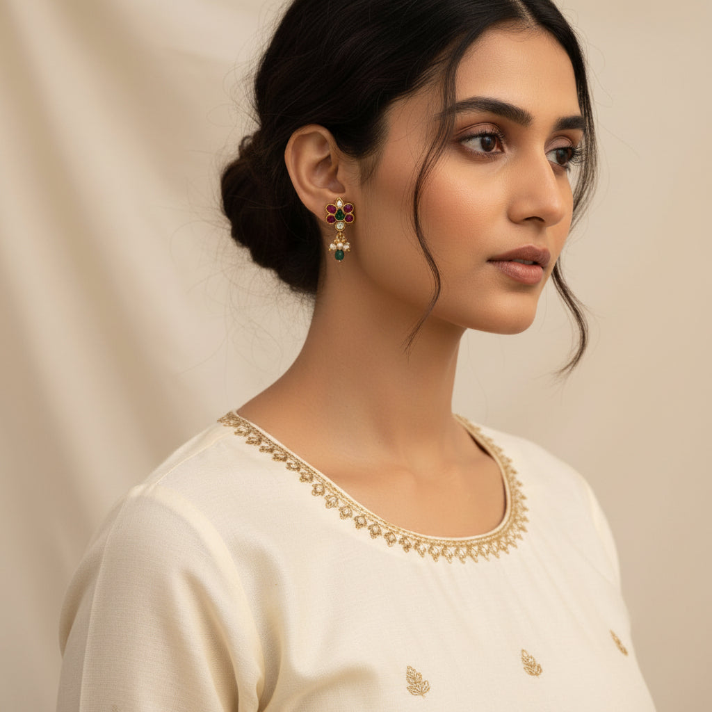 Ameera Kundan Studs