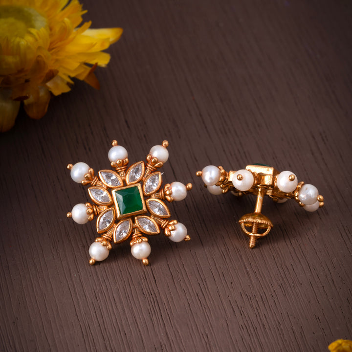 Pearl Wink  Earrings