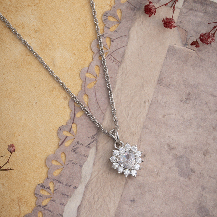 Heart Shine Chain Pendant