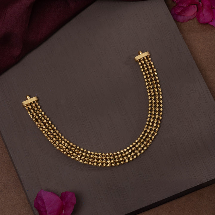 Aurisha Short Necklace