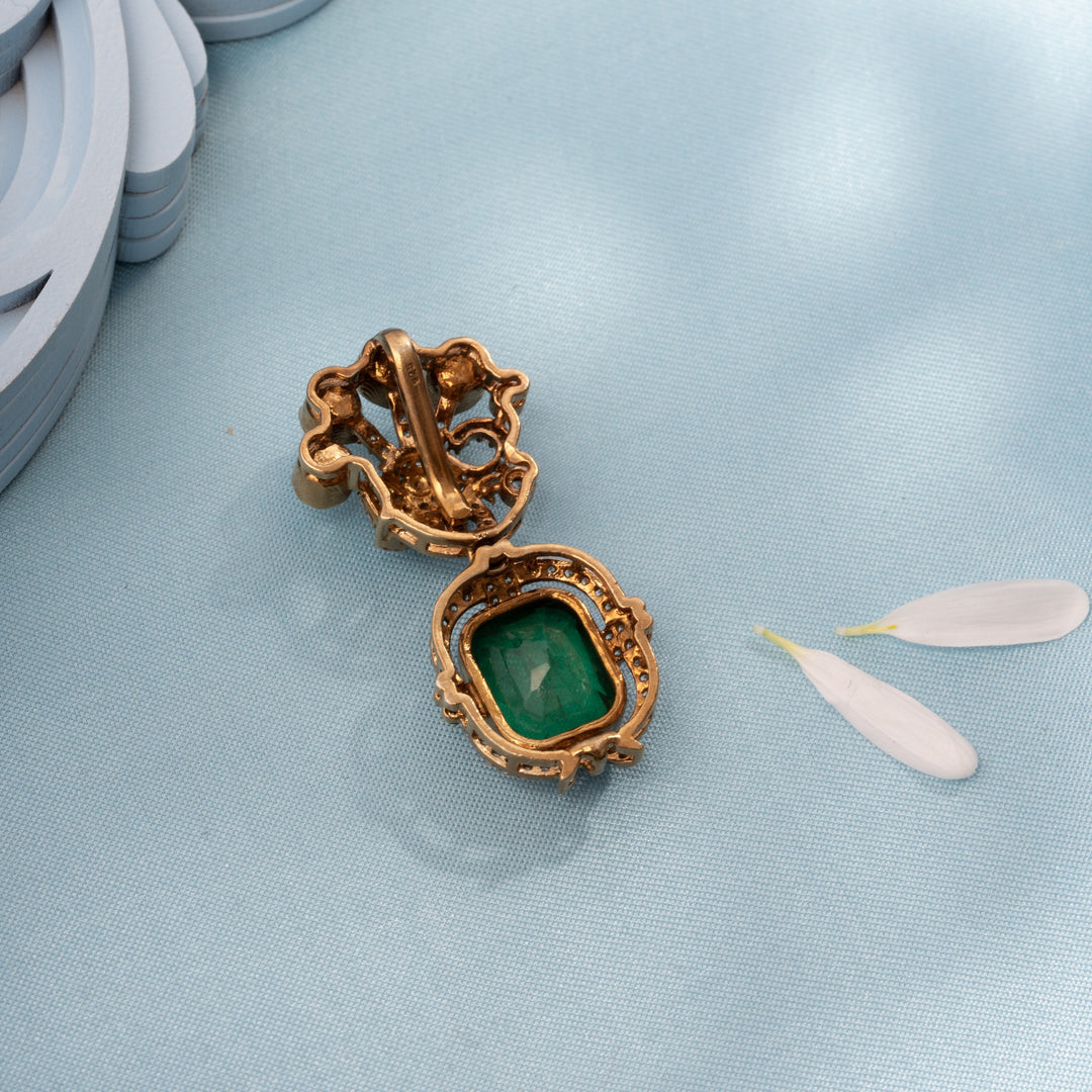 Trunk Shine Victorian Pendant