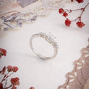 Halo Curve Ring
