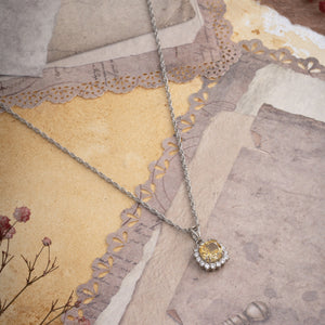 Saffira Square Chain Pendant