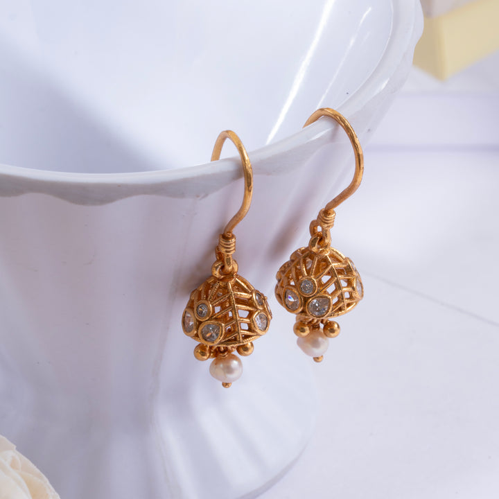 Pearl Drop Hangings