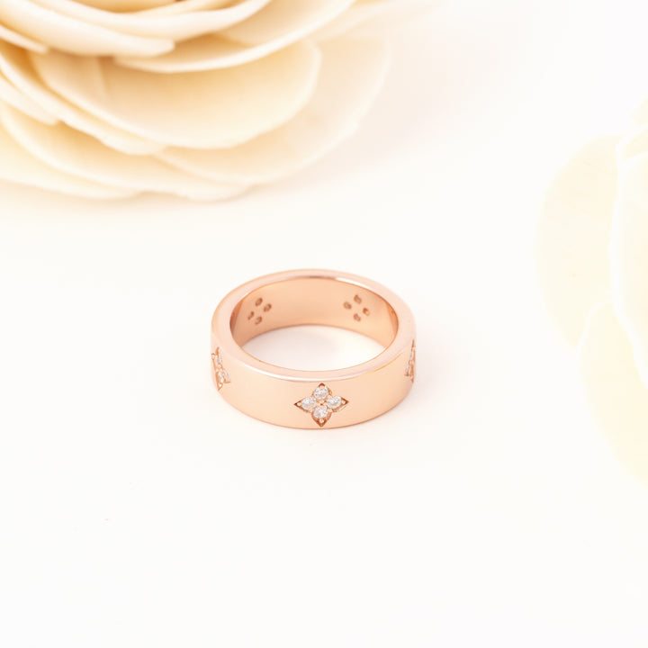 Rosé Tiara Ring