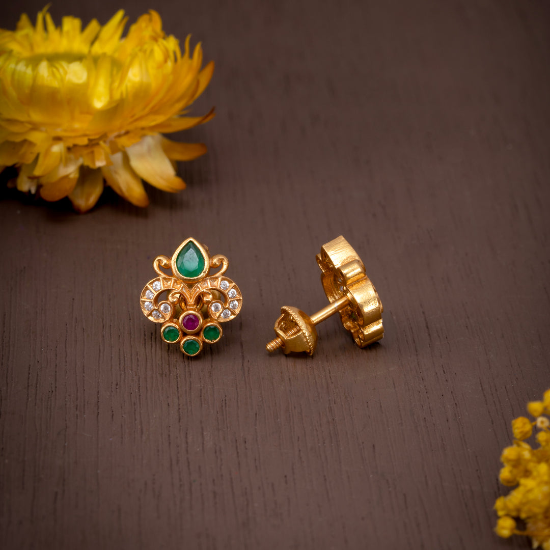 Fleur de Stud Earrings