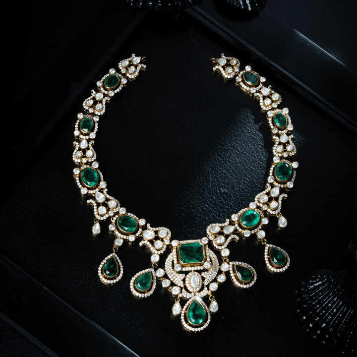 Emralis Victorian Necklace Set