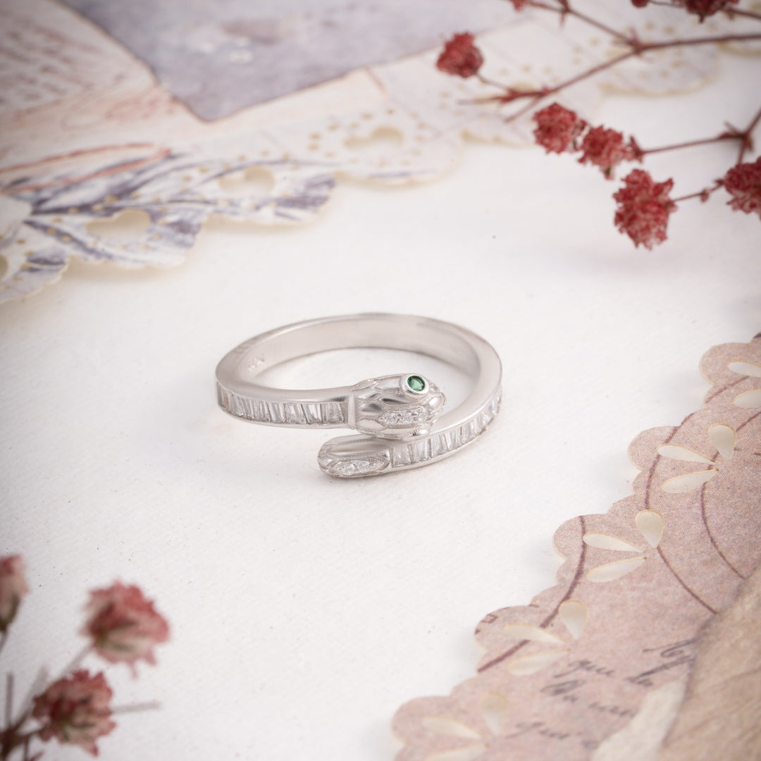 Twist Snake Ring