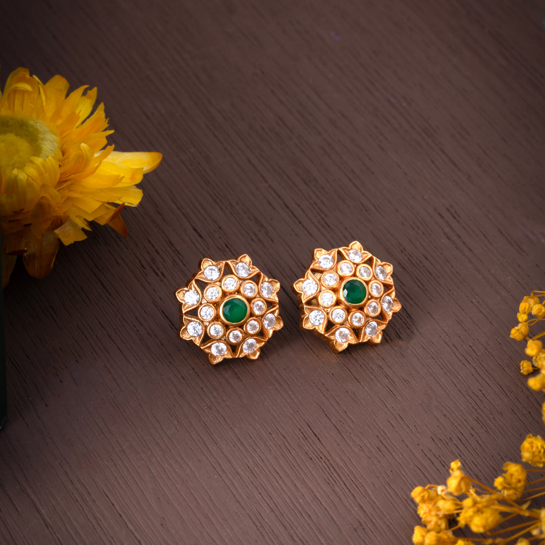 Laksithaara Studs