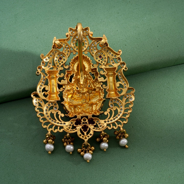 Sriharini Jadau Pendant