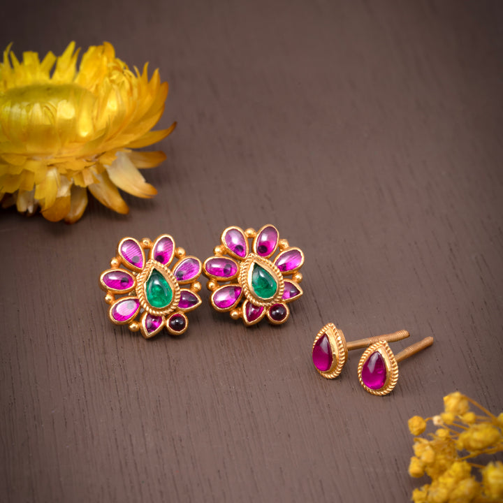 Flipora Glow Studs