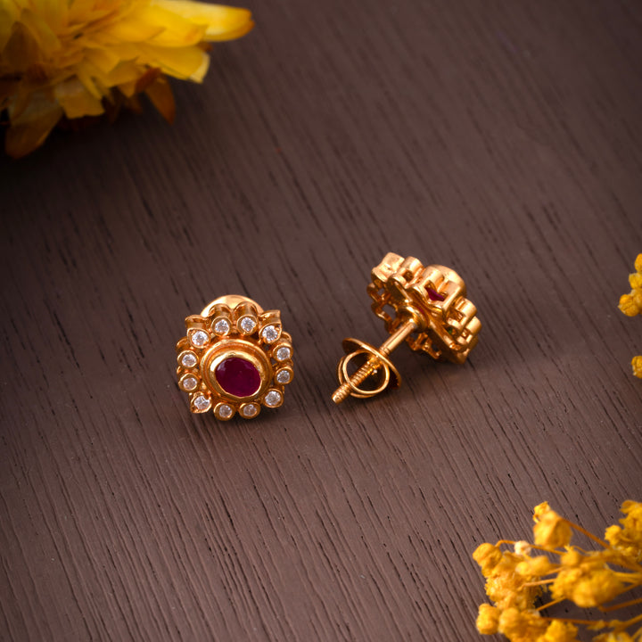 Ciraflora Stud Earrings