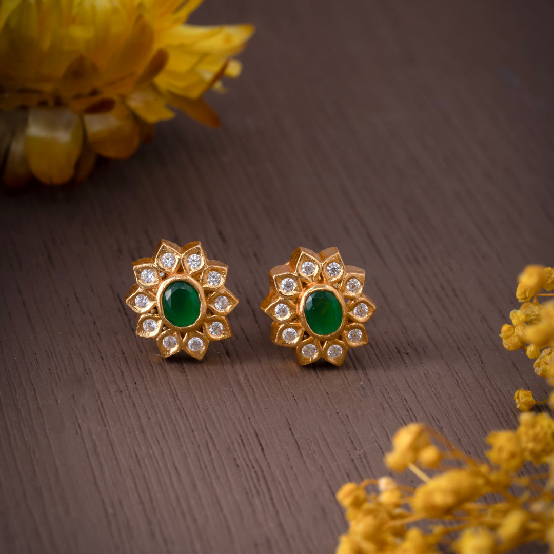 Ovalore Stud Earrings