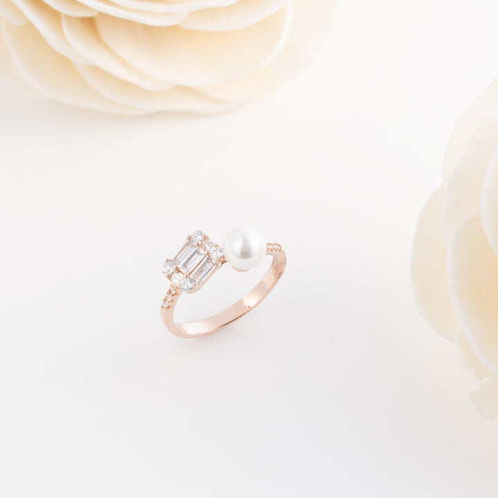 Moonlit Ring