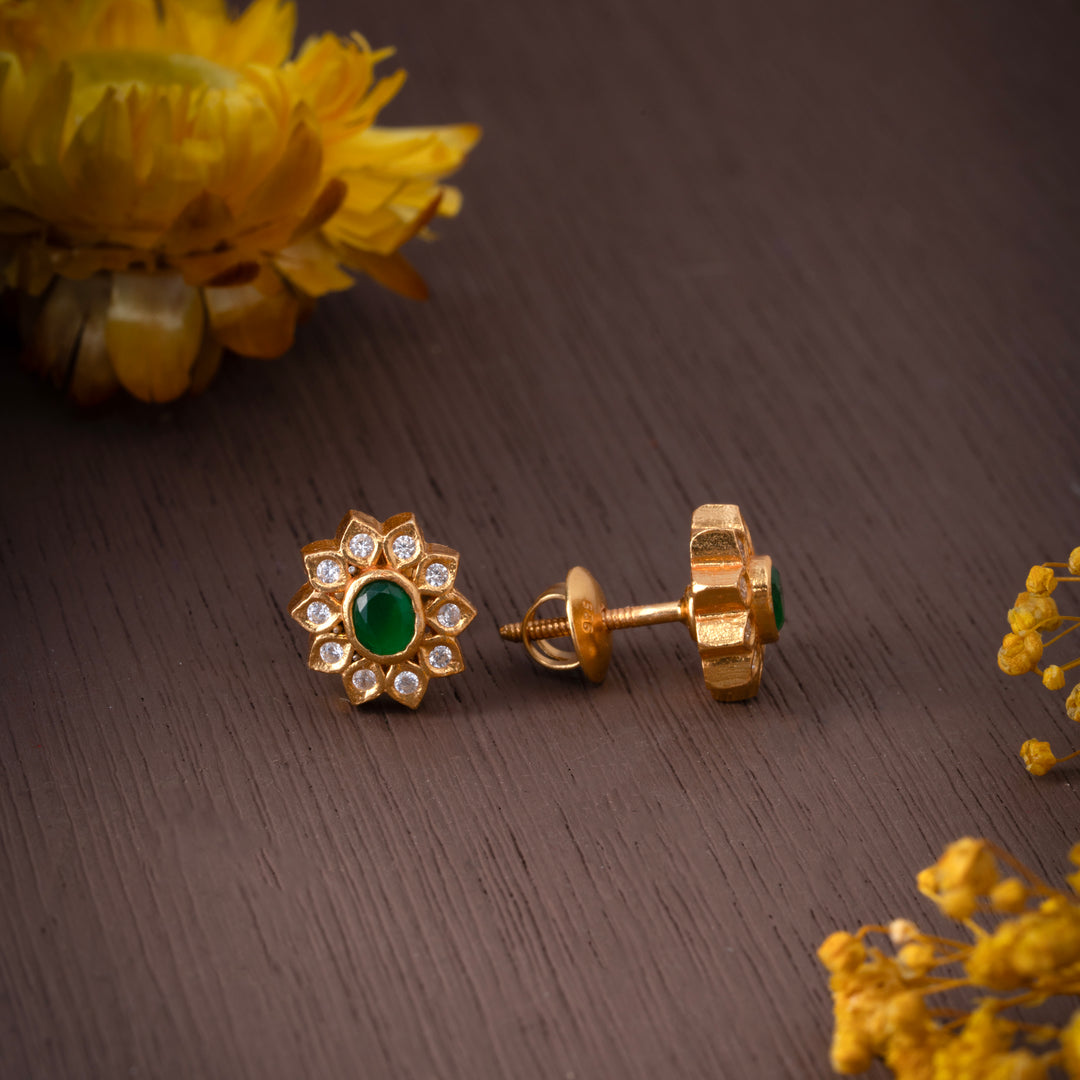 Ovalore Stud Earrings