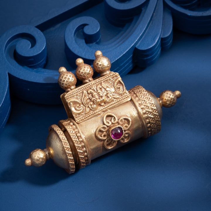 Flora Amulet Antique Pendant