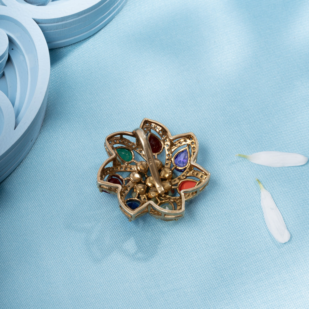 Navaratna's Flora Victorian Pendant