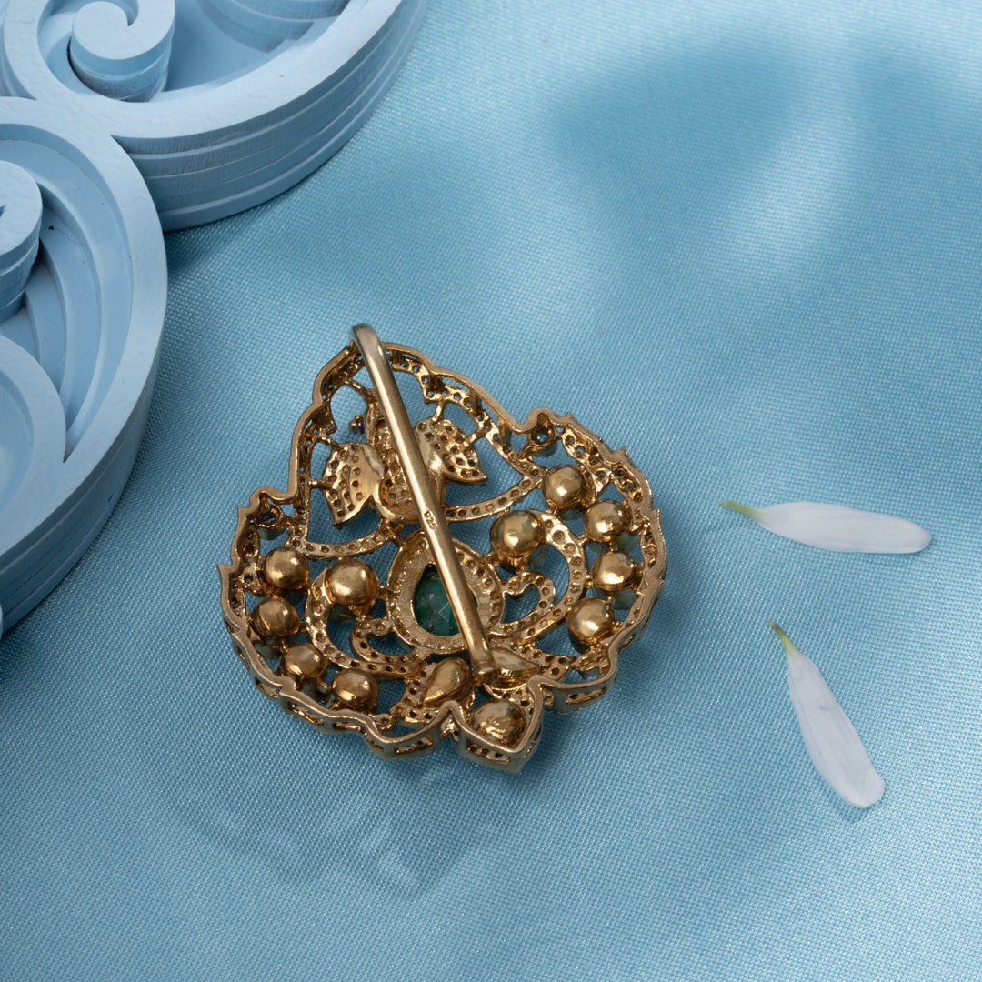 Plumes Victorian Pendant