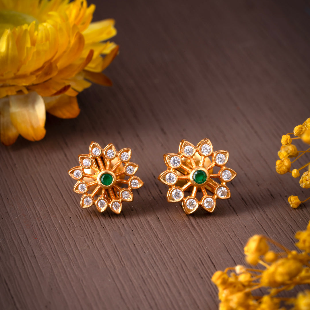 Bloovia Stud Earrings