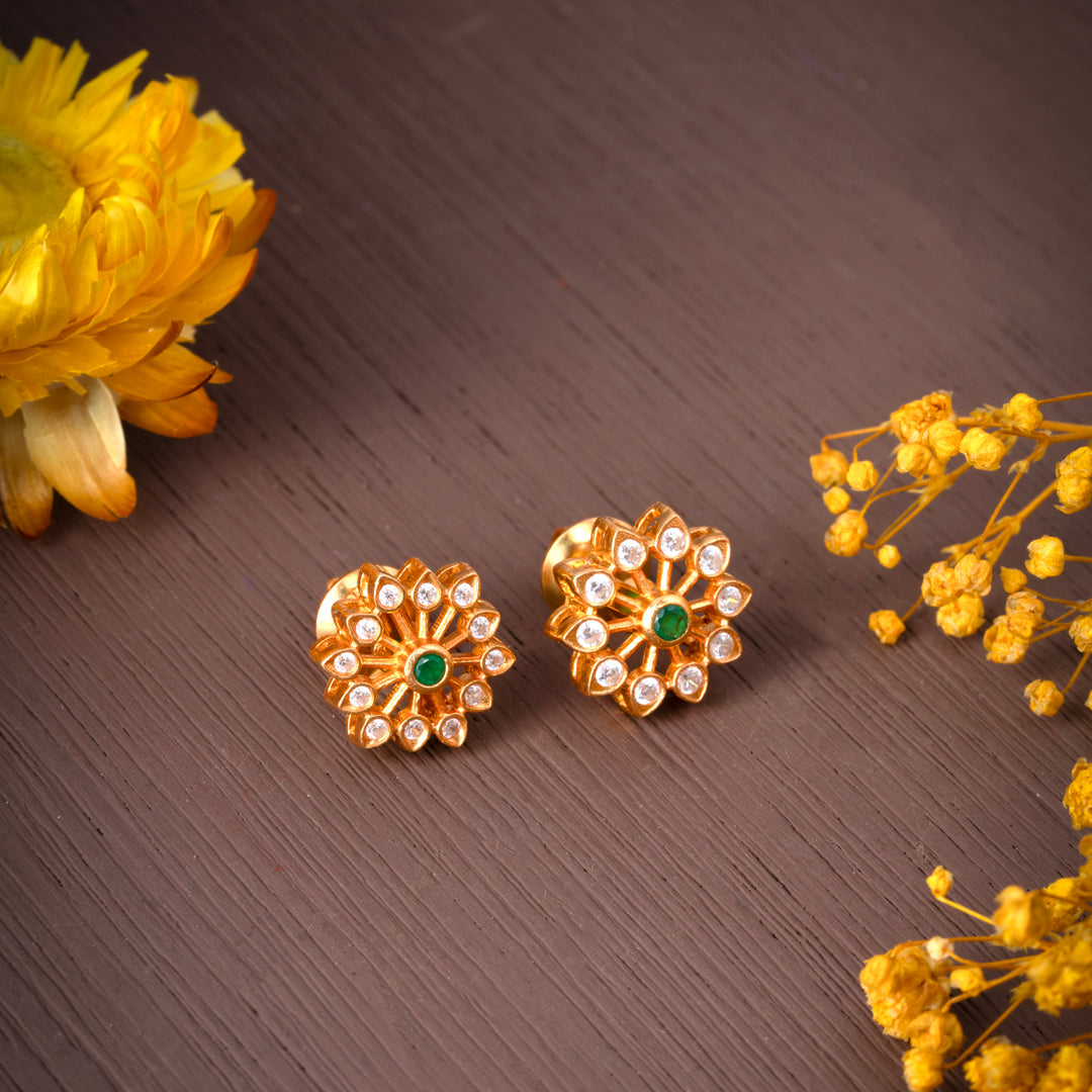 Bloovia Stud Earrings