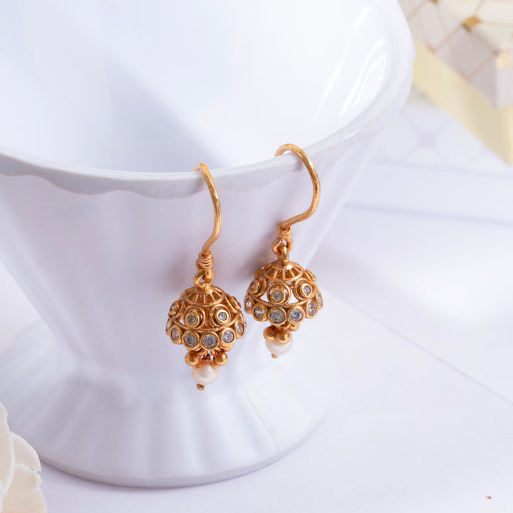 Avrani Pearl Drop Earrings