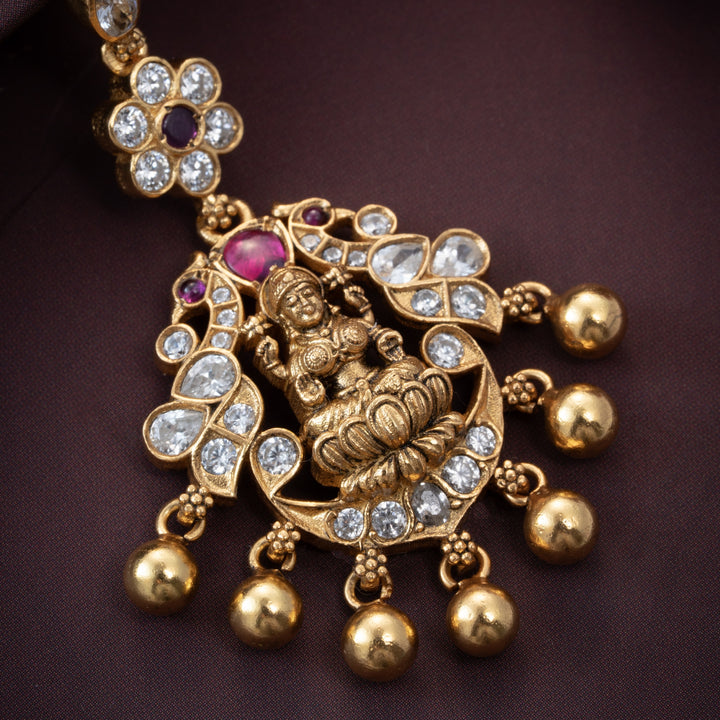 Shreevaé Mor Maang Tikka