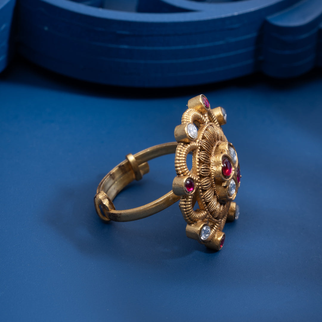 Floweret Antique Ring