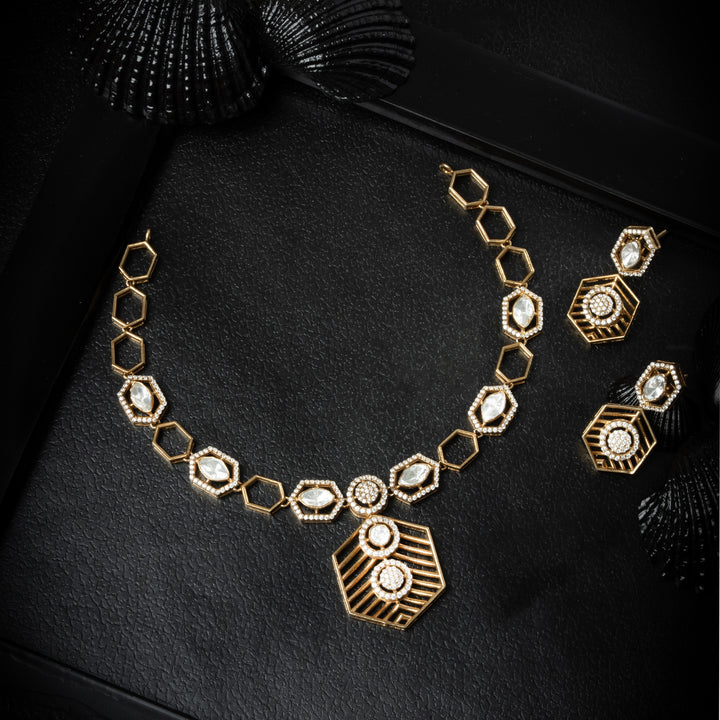 Hexa Victorian Necklace Set