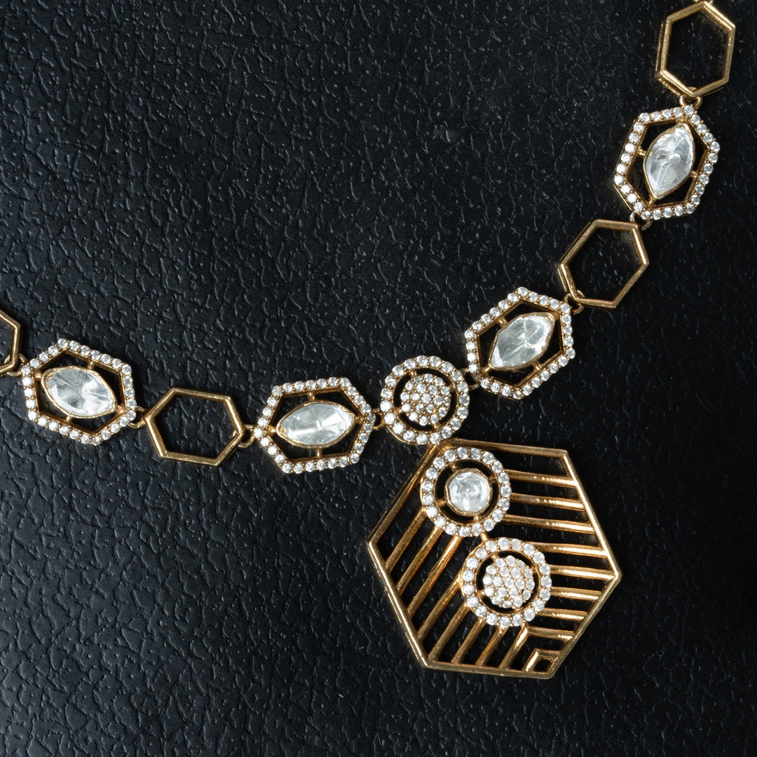 Hexa Victorian Necklace Set