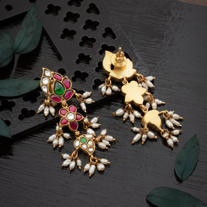 Kundan Petalvika Earrings