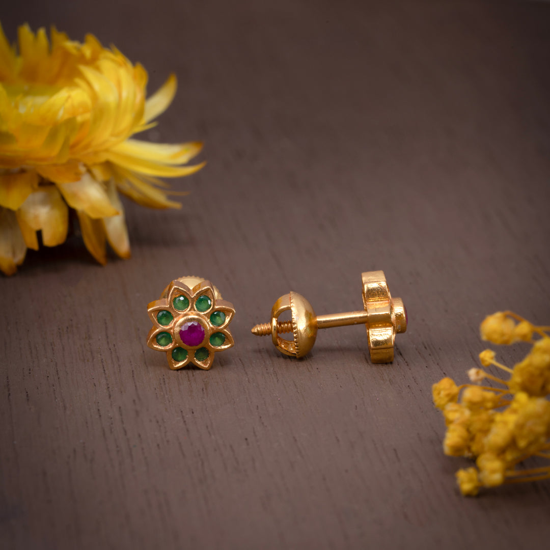 Blushora Stud Earrings