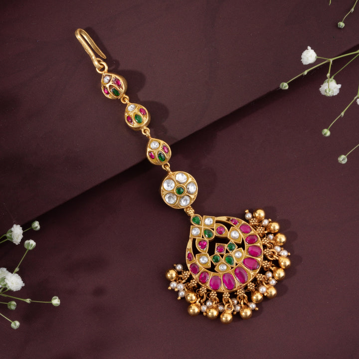 Fleur de Kundan Maang Tikka