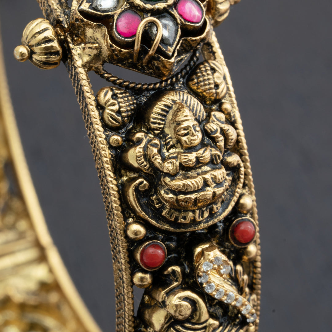 Arohalakshmi Nakshi Bangles