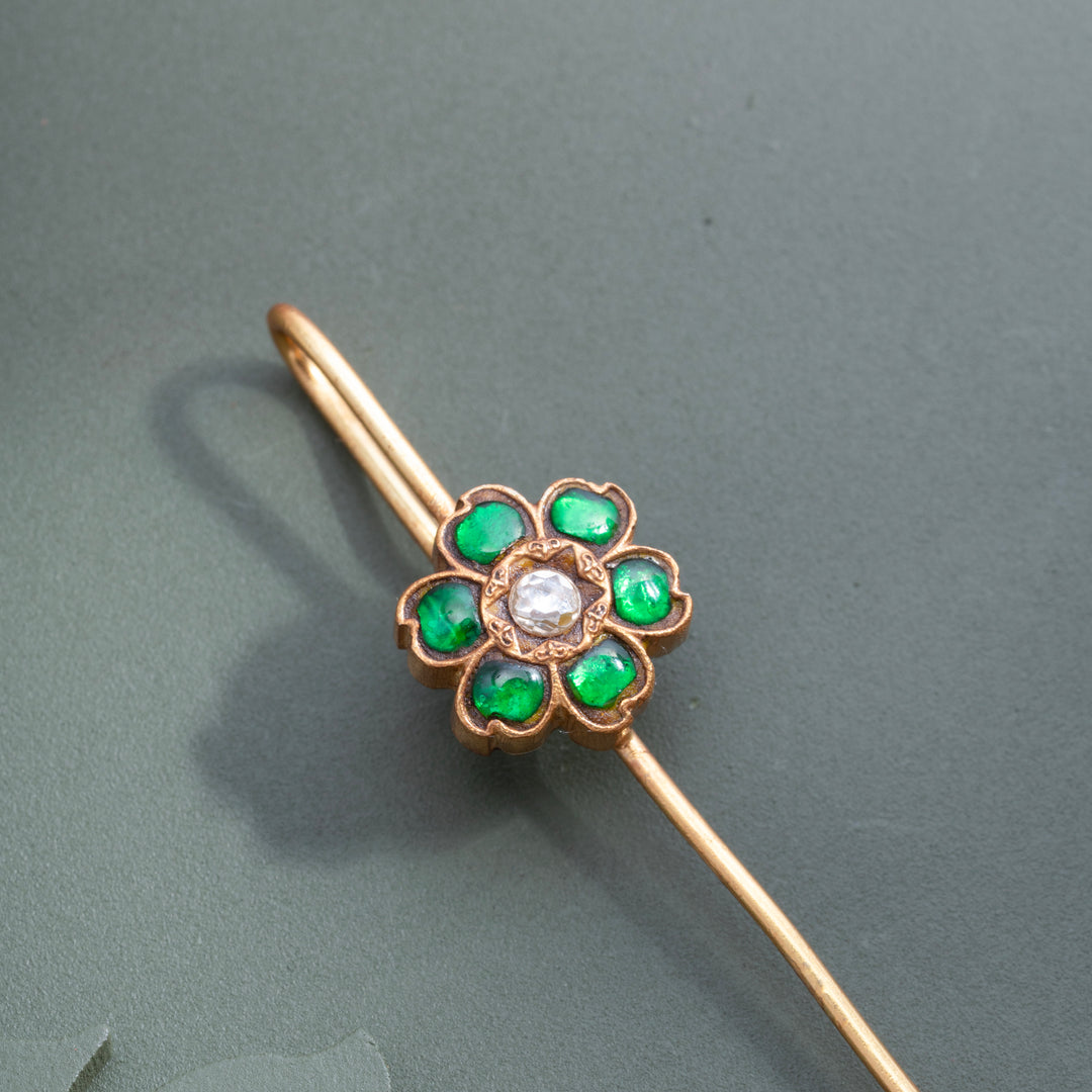 Hara-Phool Kundan Ear Cuff