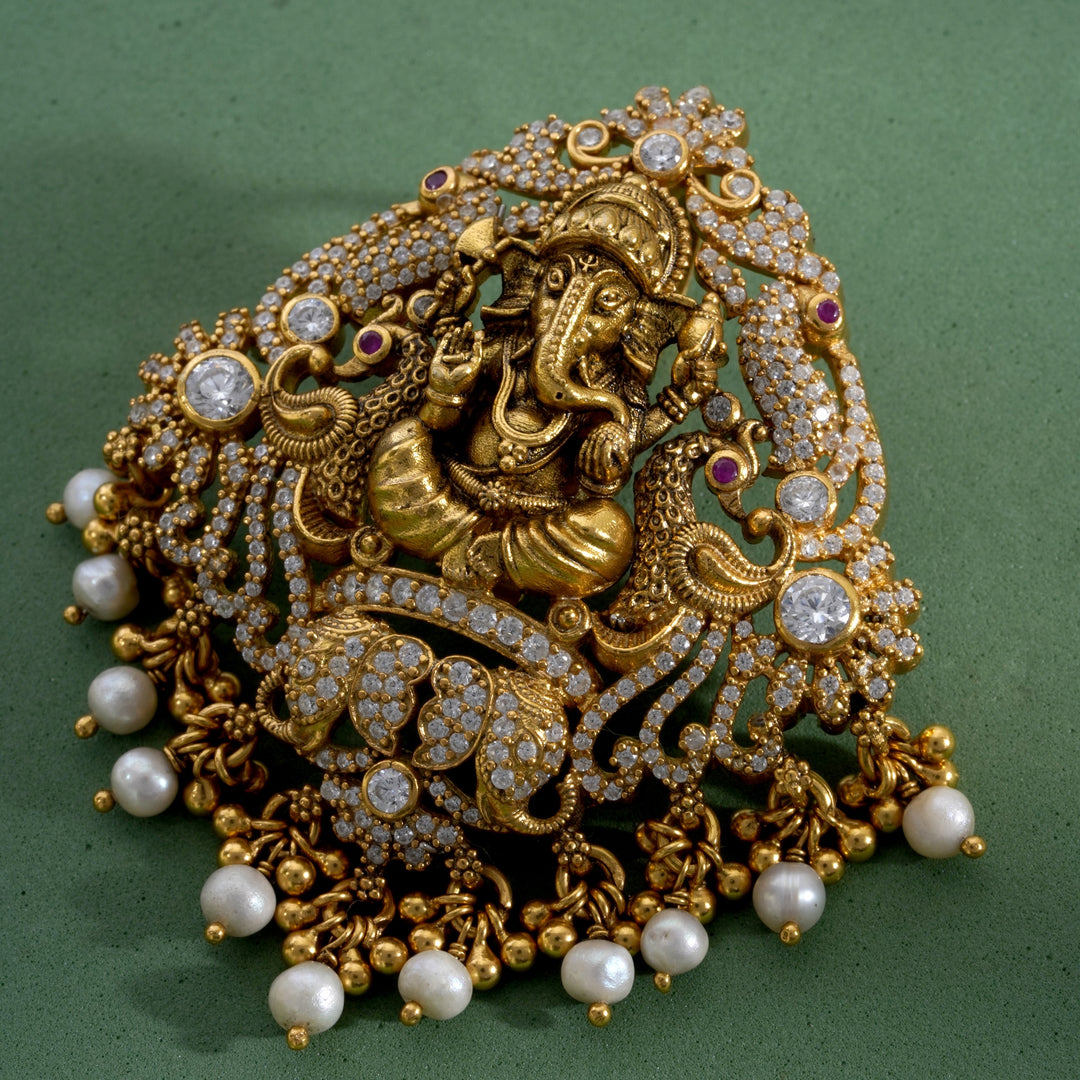 Ekdanta Elegant Pendant