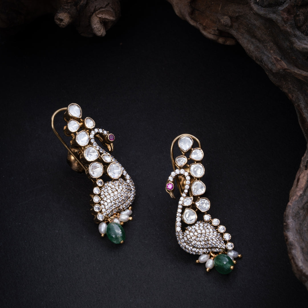 Prems’ Swan Pendant Set