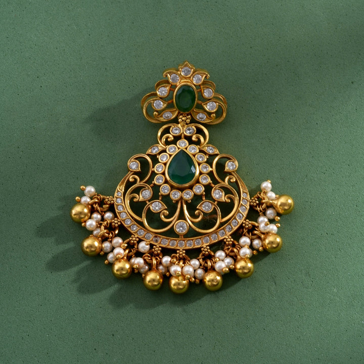 Virid Floral Pendant