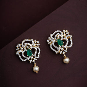 Pearlesse CZ Studs