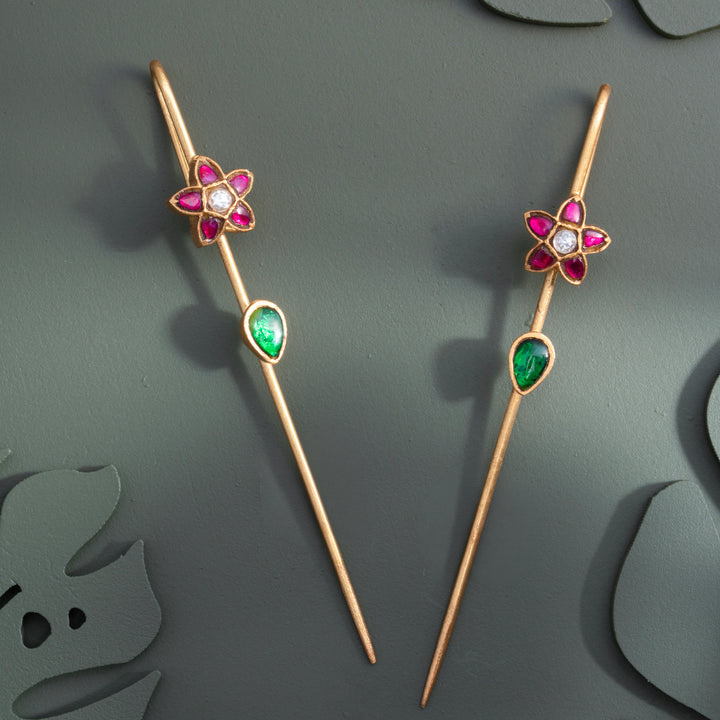 Kundan Gulnaar Ear Cuff