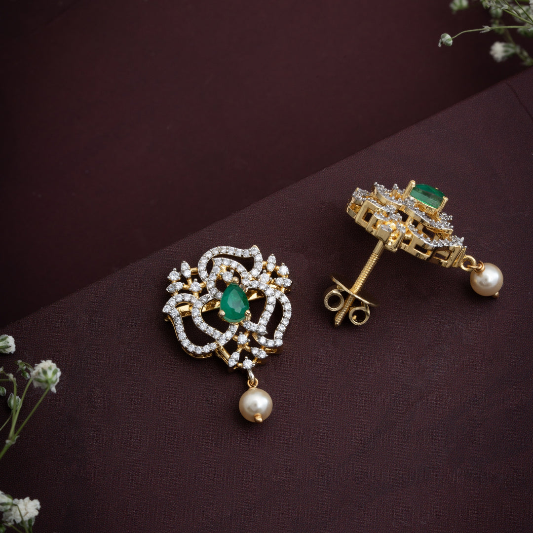 Pearlesse CZ Studs