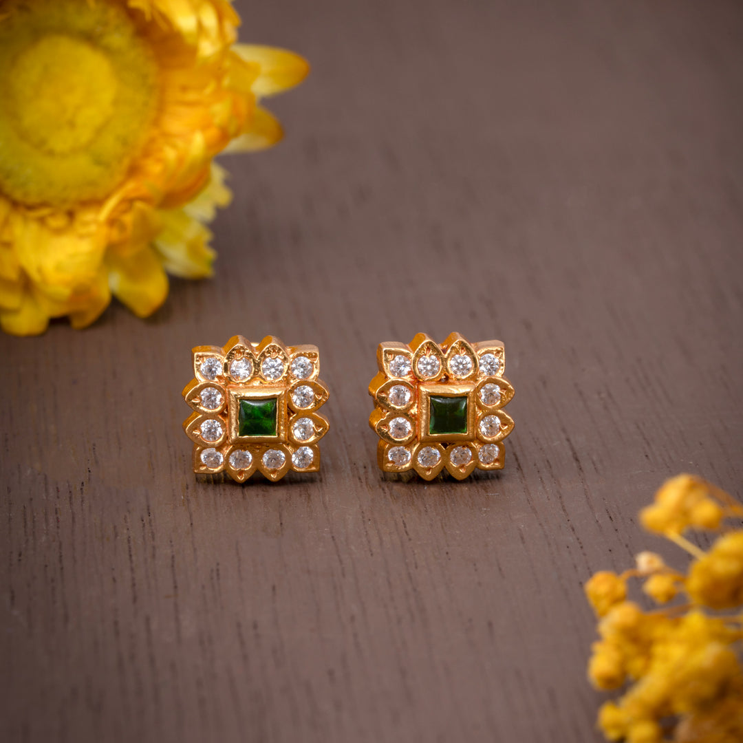 Chatur Bloomé Stud Earrings